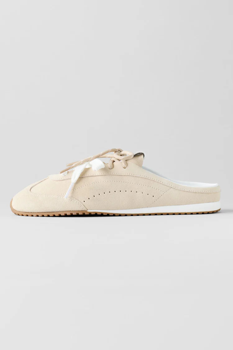 Alo Yoga ALO Sunset Sneaker Mule - Sandstone – Kanadadan Kapına