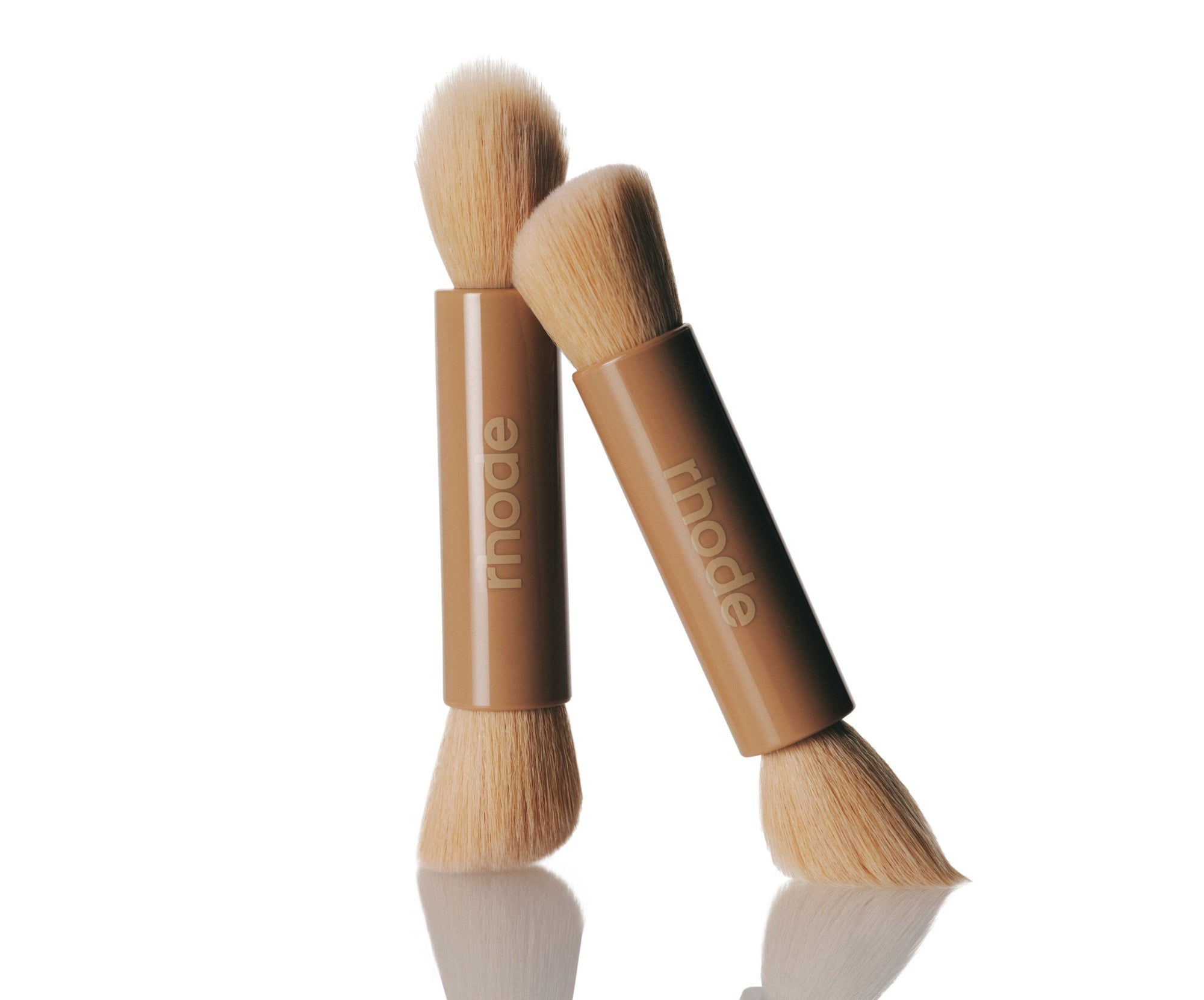 メイク道具・化粧小物 rhode pocket brush Rhode pocket brush – Kanadadan Kapına