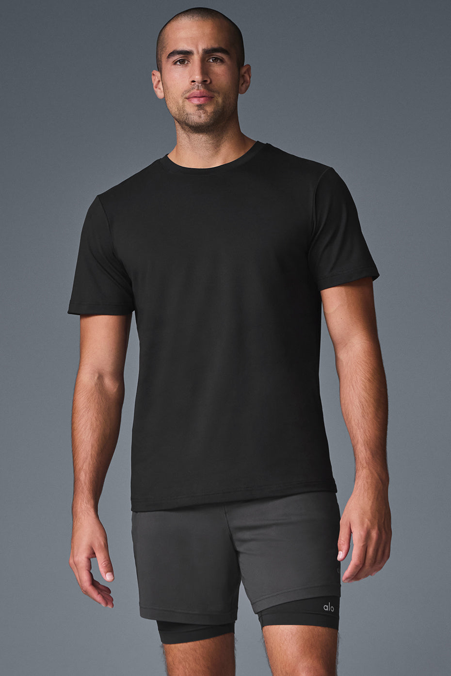 Alo Yoga Men's Conquer Reform Crewneck Short Sleeve - Black
