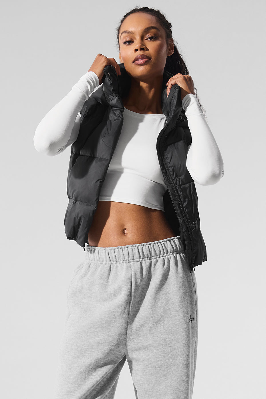 Alo Yoga Women Gold Rush Puffer Vest - Black – Kanadadan Kapına