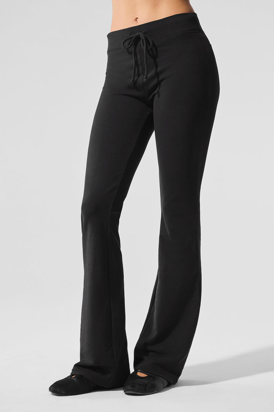 Alo Yoga Sway Bootcut Sweatpant - Black – Kanadadan Kapına