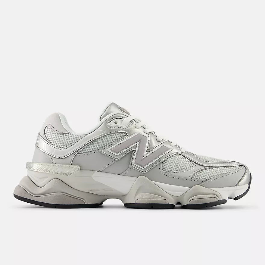 New Balance 9060 - RAINCLOUD with TRUFFLE SALT - U90606MU