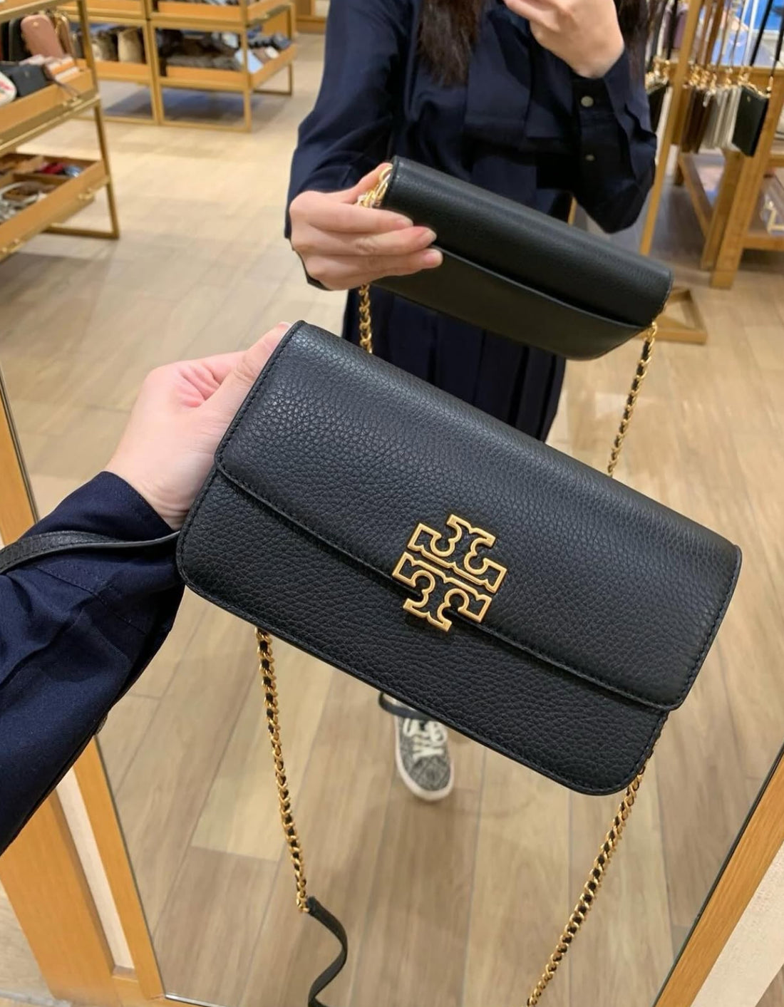 Tory Burch Britten Chain Convertible Wallet With Wristlet Black Kadın Deri Çanta