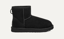 Ugg Women's Classic Mini II- Black