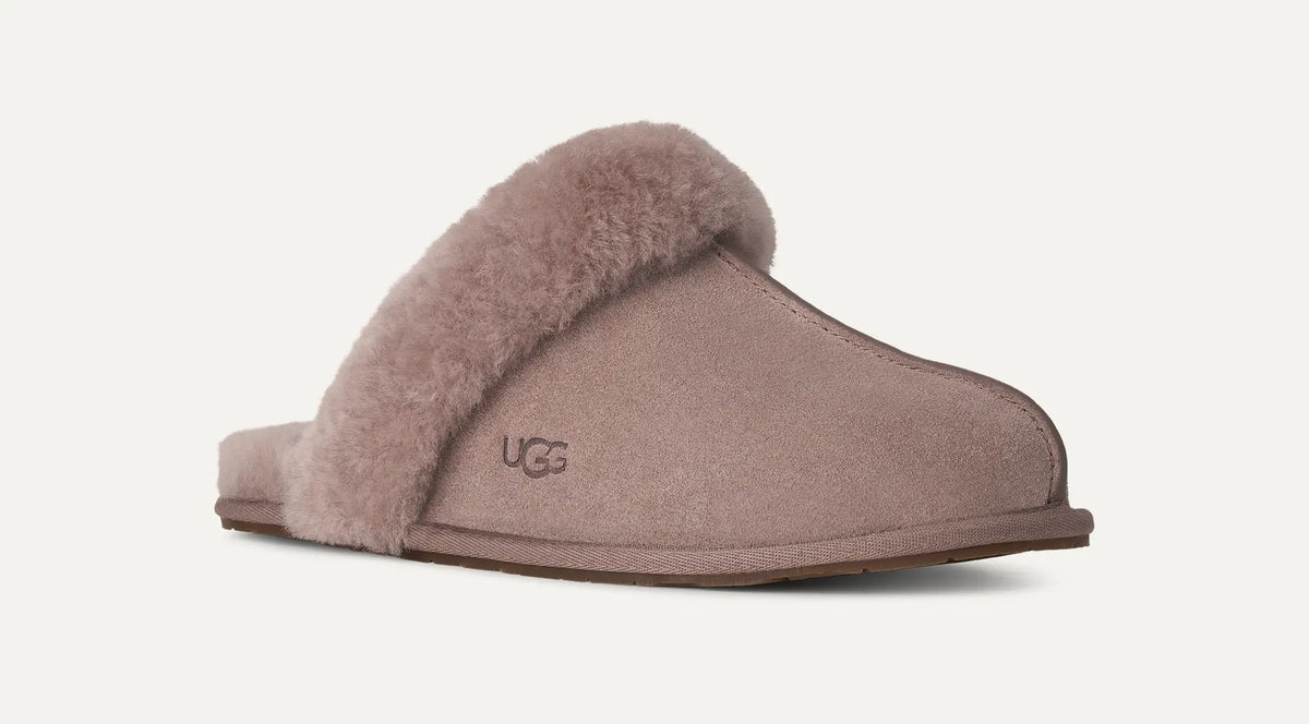 Ugg Women's Scuffette II Color:Caribou