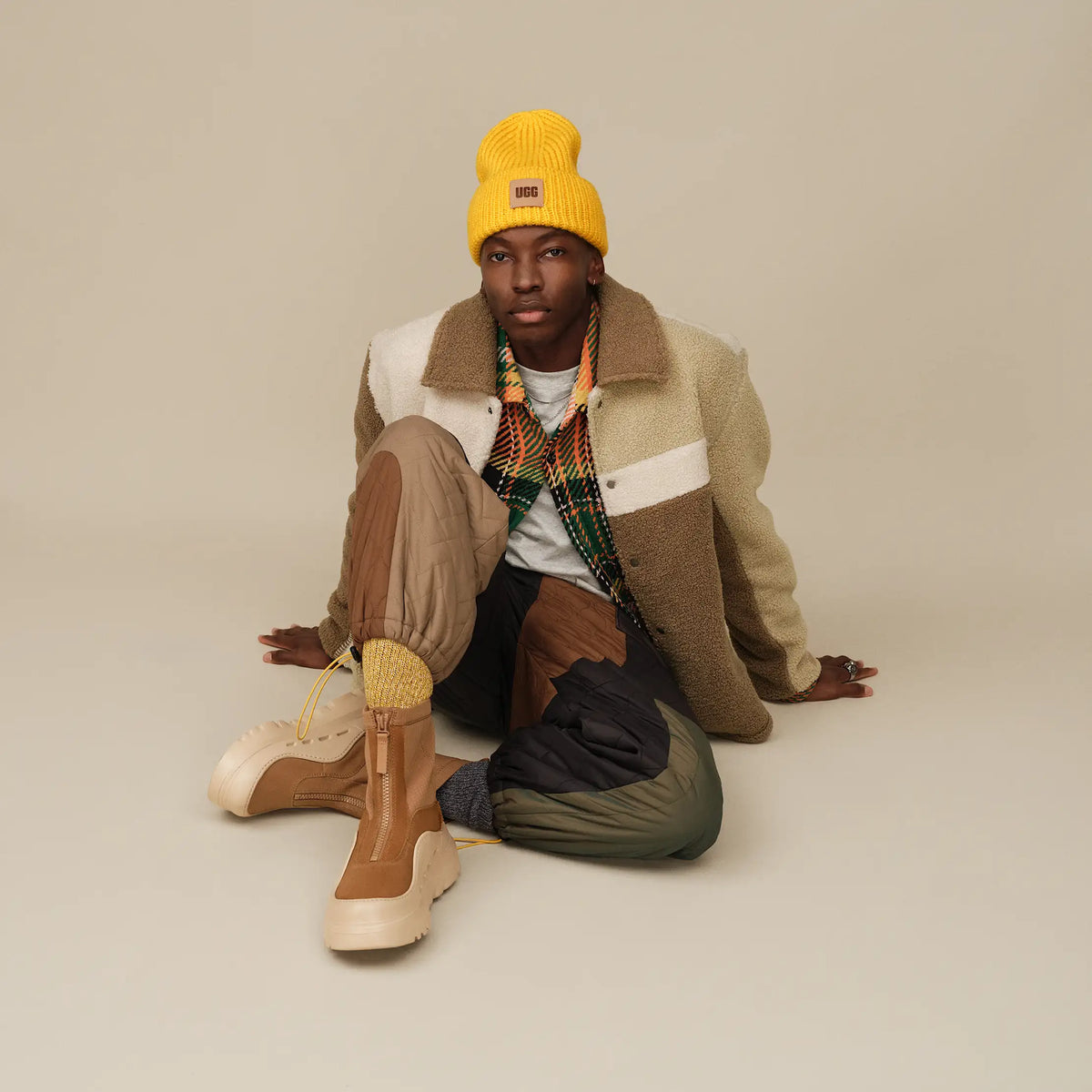 Ugg Men's Lachlan UGGfluff Jacket-Sand Multi