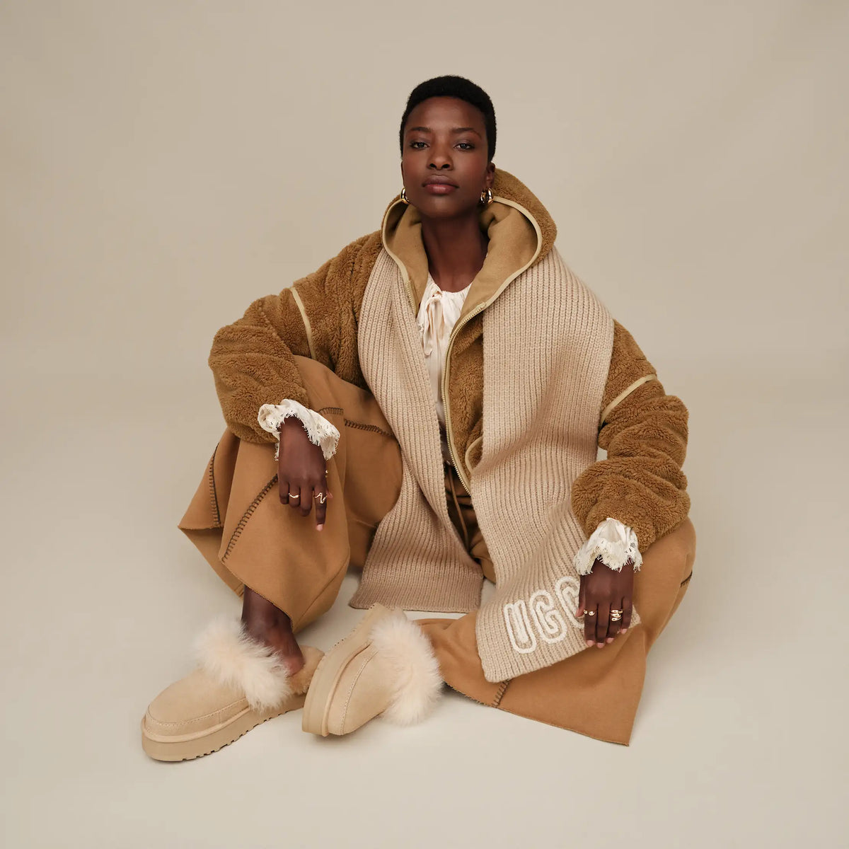 Ugg Women's Mariella UGGfluff Zip Hoodie-Chestnut