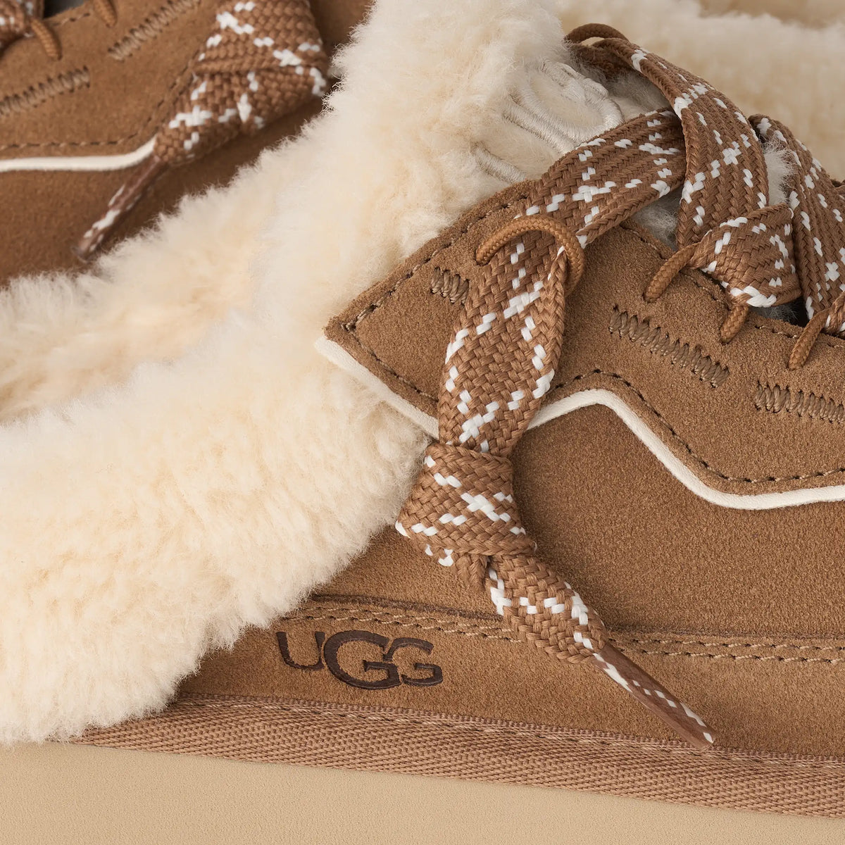 Ugg Women's Lowmel Mule-Chestnut