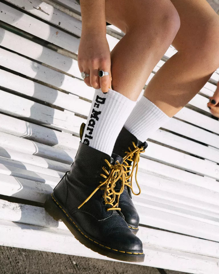 Dr. Martens Women 1460 Pascal Virginia Leather Lace Up Boots -  Black — Virginia