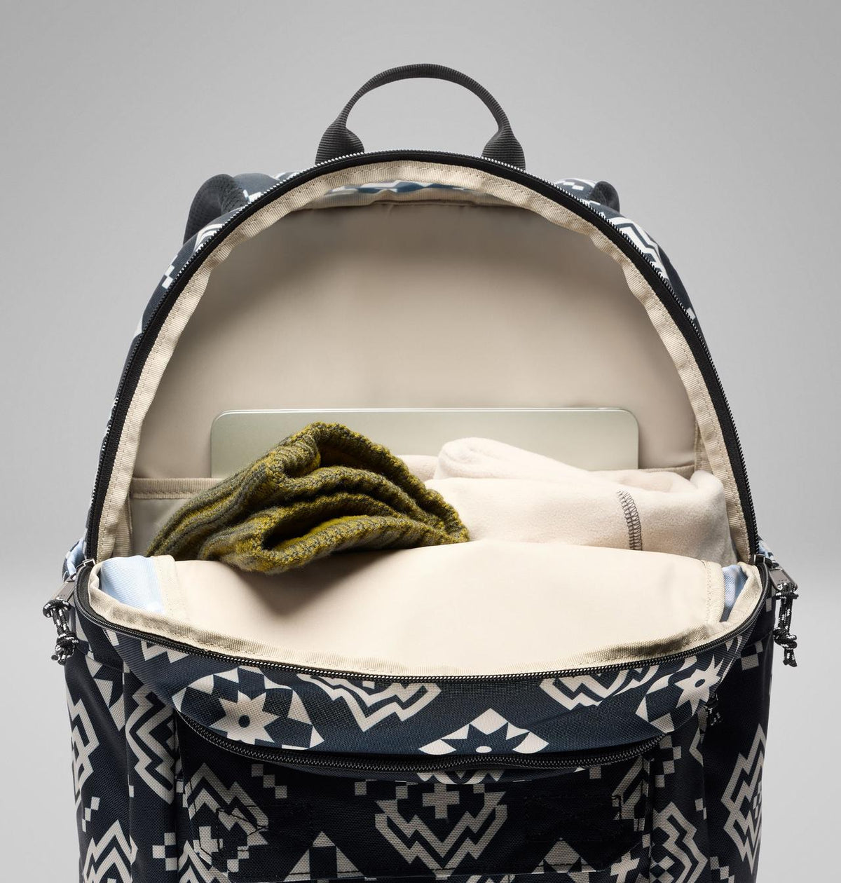 Columbia Buxton 26L Backpack  -  Black Checked Out