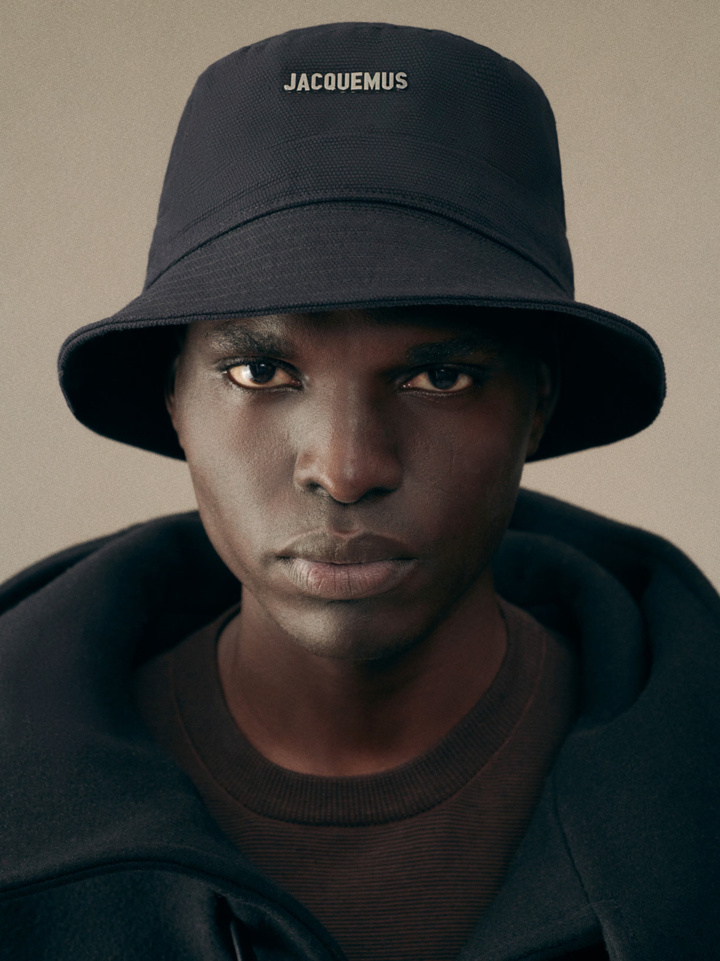 JACQUEMUS Unisex The Gadjo Bucket Hat- Black