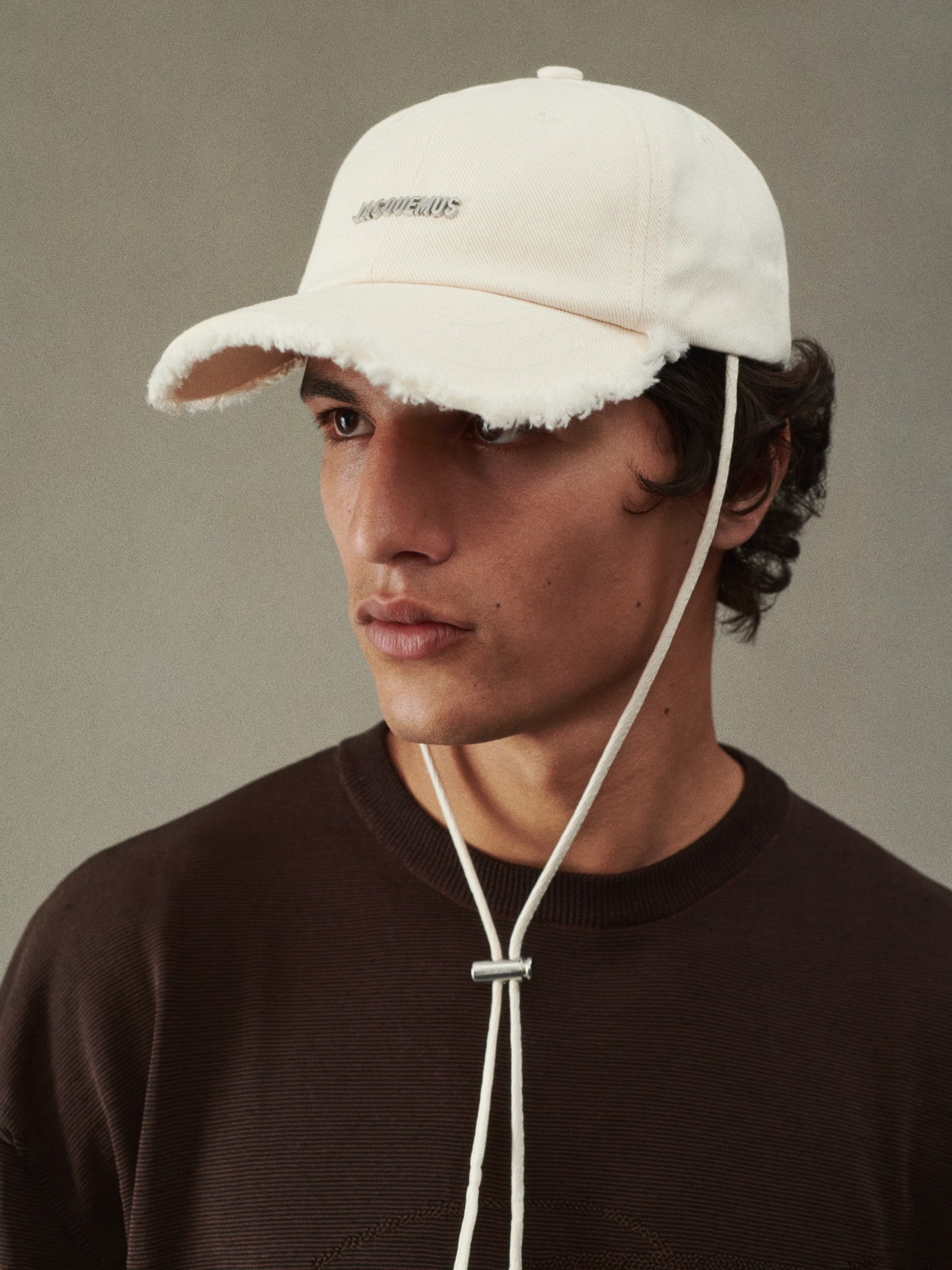 JACQUEMUS Unisex The Artichaut Cap- Off-White