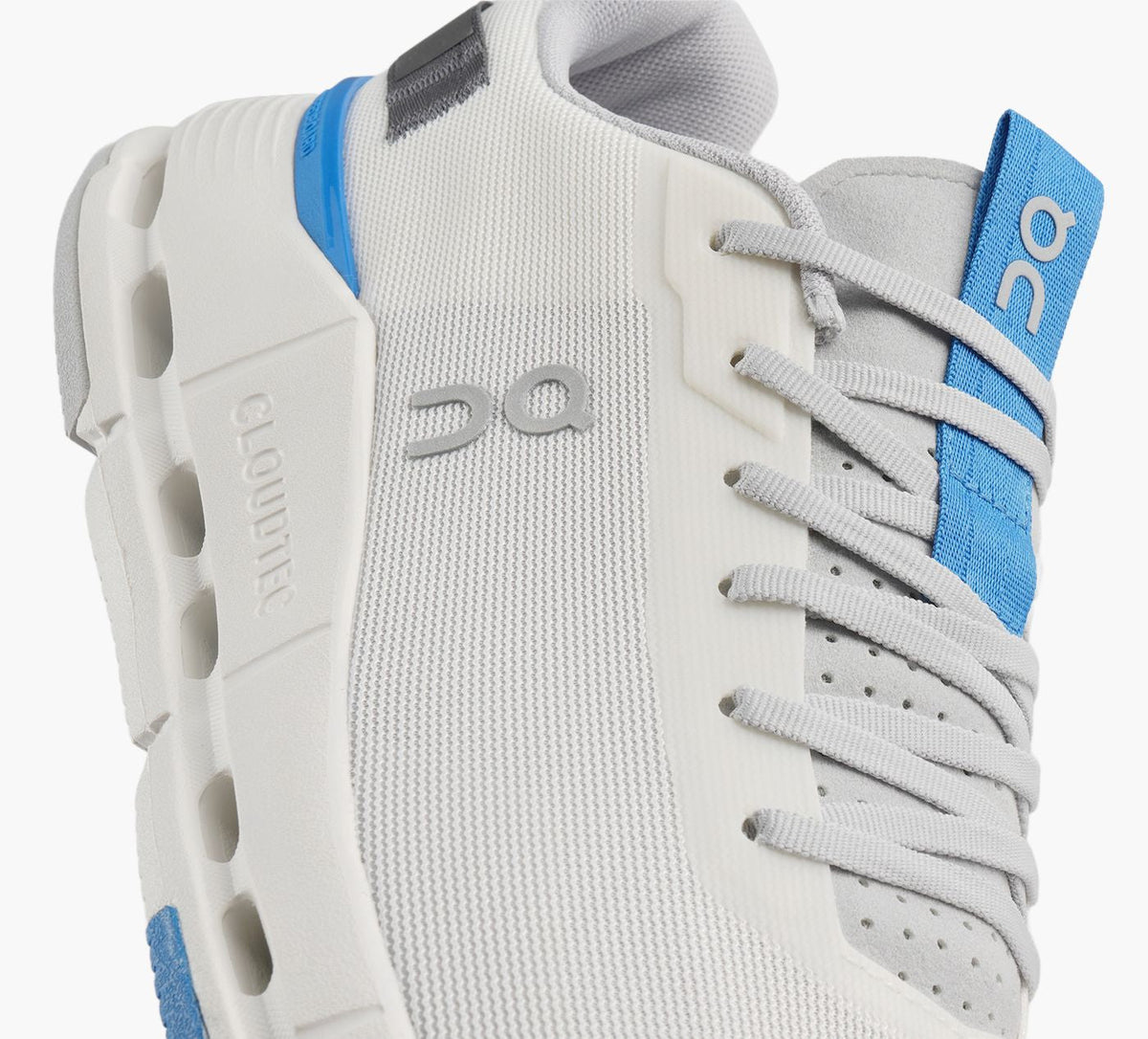 ON Cloud Men Cloudnova Form 2  -  GLACIER/IVORY