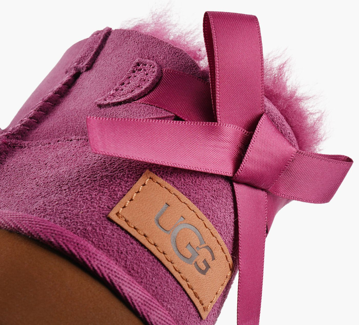 Ugg Women's ULTRA MINI BAILEY BOW-DARK WINTERBERRY
