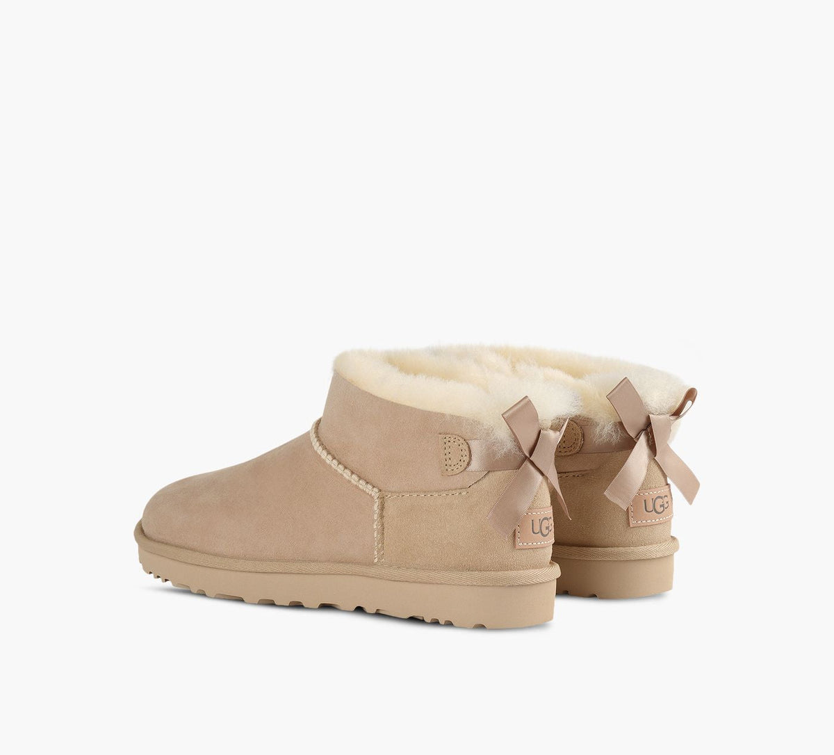 Ugg Women's ULTRA MINI BAILEY BOW-SAND