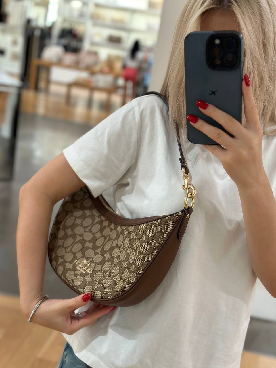 Coach Aria Shoulder Bag In Signature Jacquard Kadın Çanta