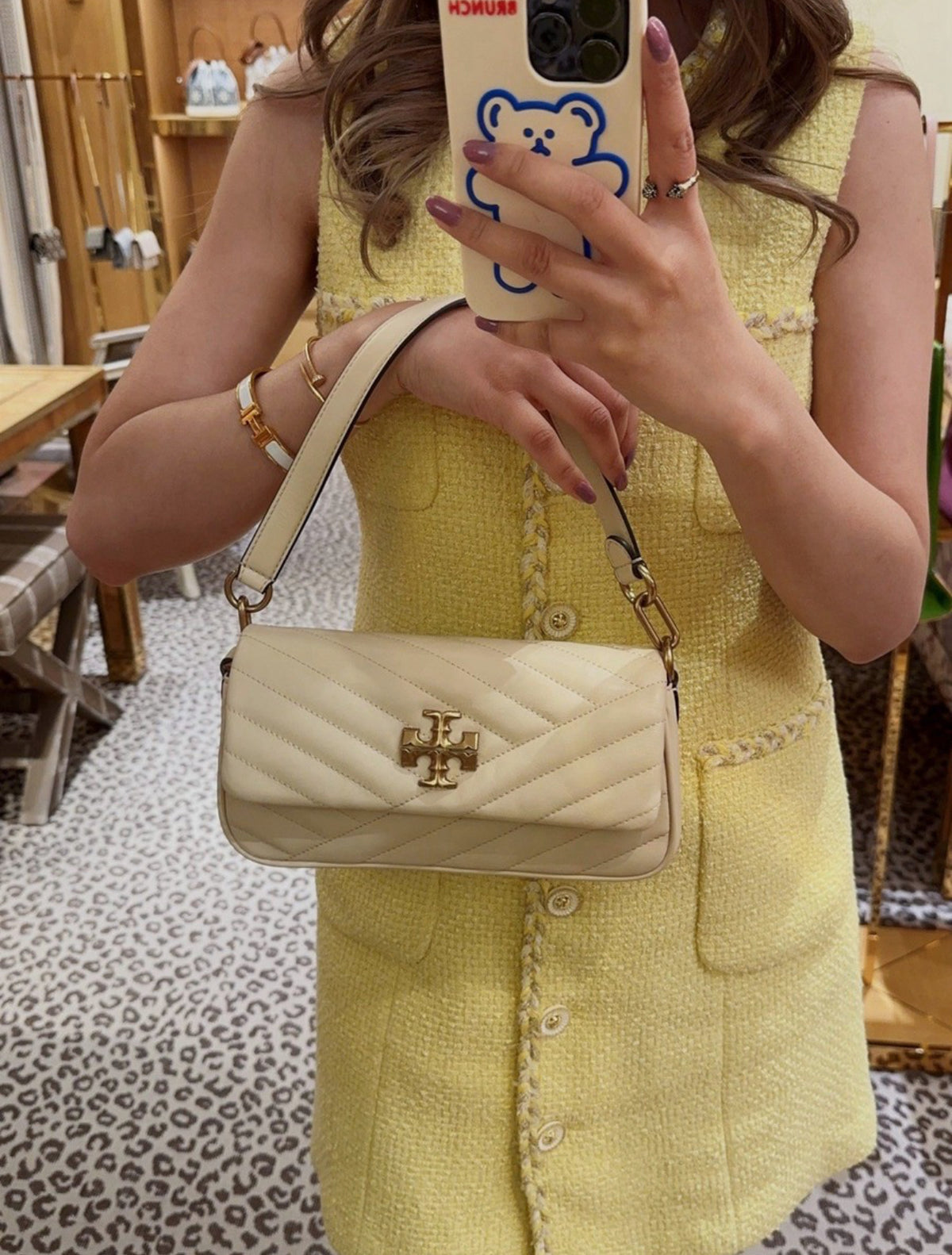 Tory Burch SMALL KIRA CHEVRON FLAP SHOULDER BAG-NEW CREAM - HEMEN TESLİMDE