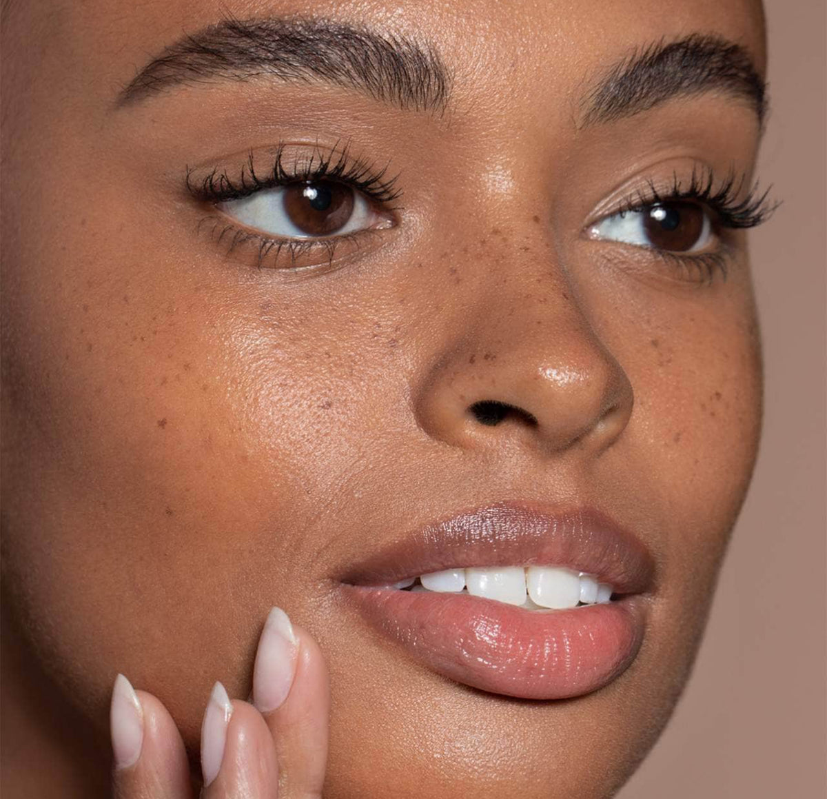 ILIA Limitless Lash Mascara  -  Soft Black
