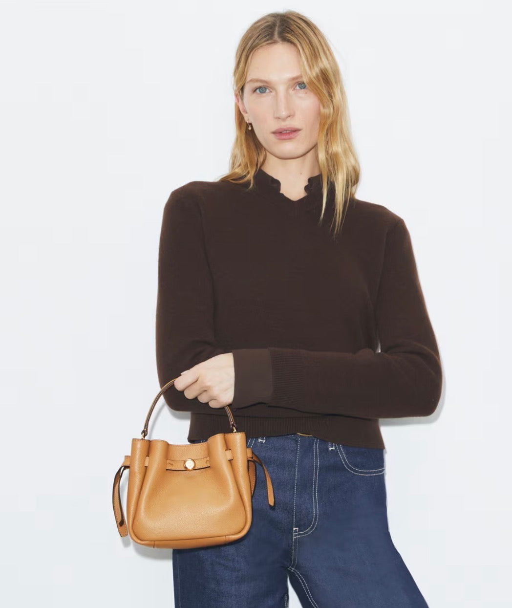 TORY BURCH MINI ROMY BUCKET BAG  -  tiramisu