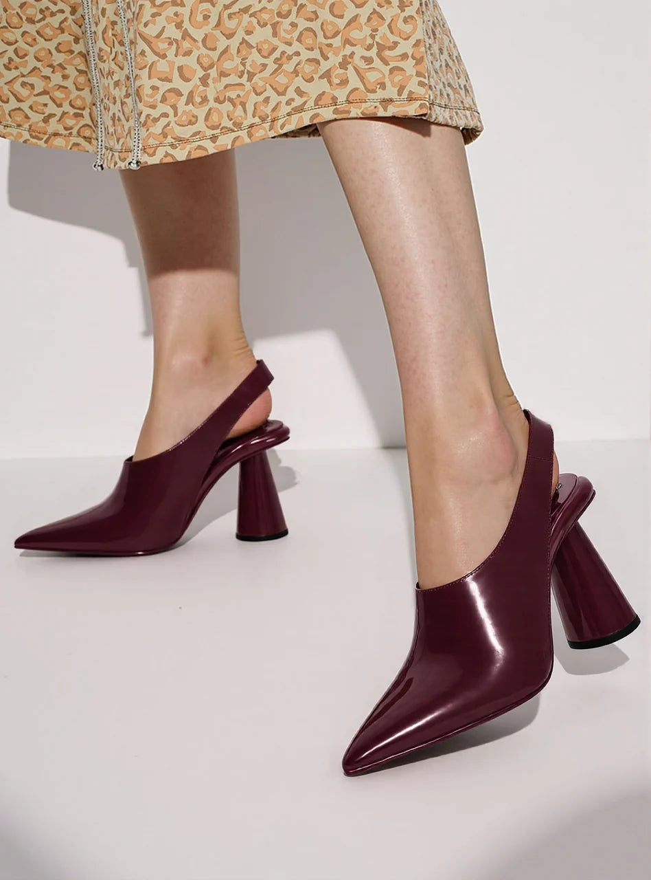 JW PEI Vivovr High Heel Pumps - Burgundy