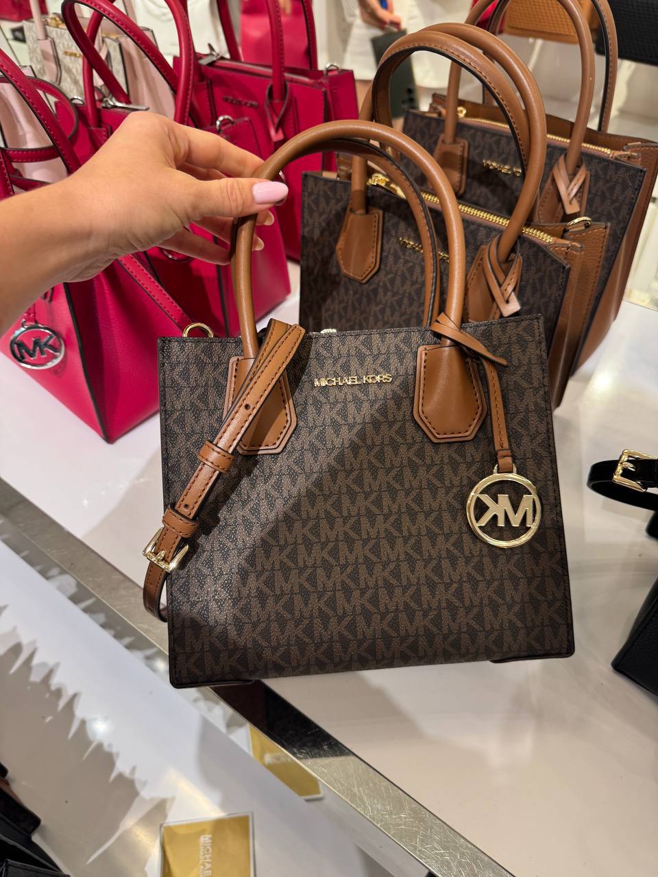 Michael Kors Mercer Medium Logo and Leather Accordion Crossbody Bag- Brown - Hemen Teslimde