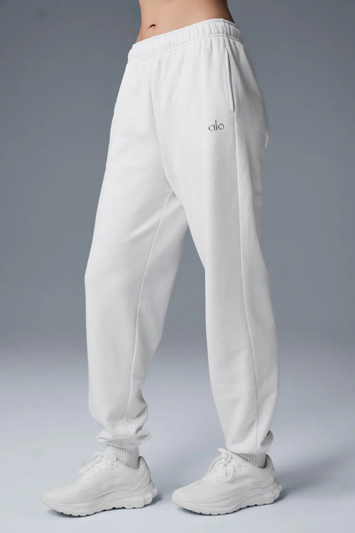 Alo Yoga Accolade Sweatpant  -  White