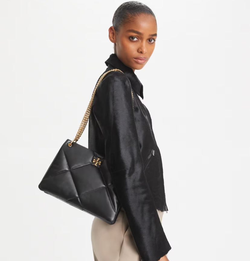 TORY BURCH SMALL KIRA DIAMOND QUILT SHOULDER BAG - BLACK