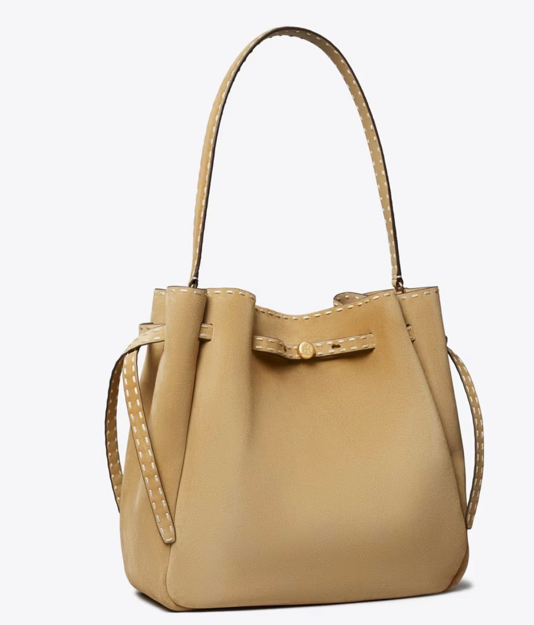 TORY BURCH LARGE ROMY SUEDE PICK STITCH BUCKET BAG - butter