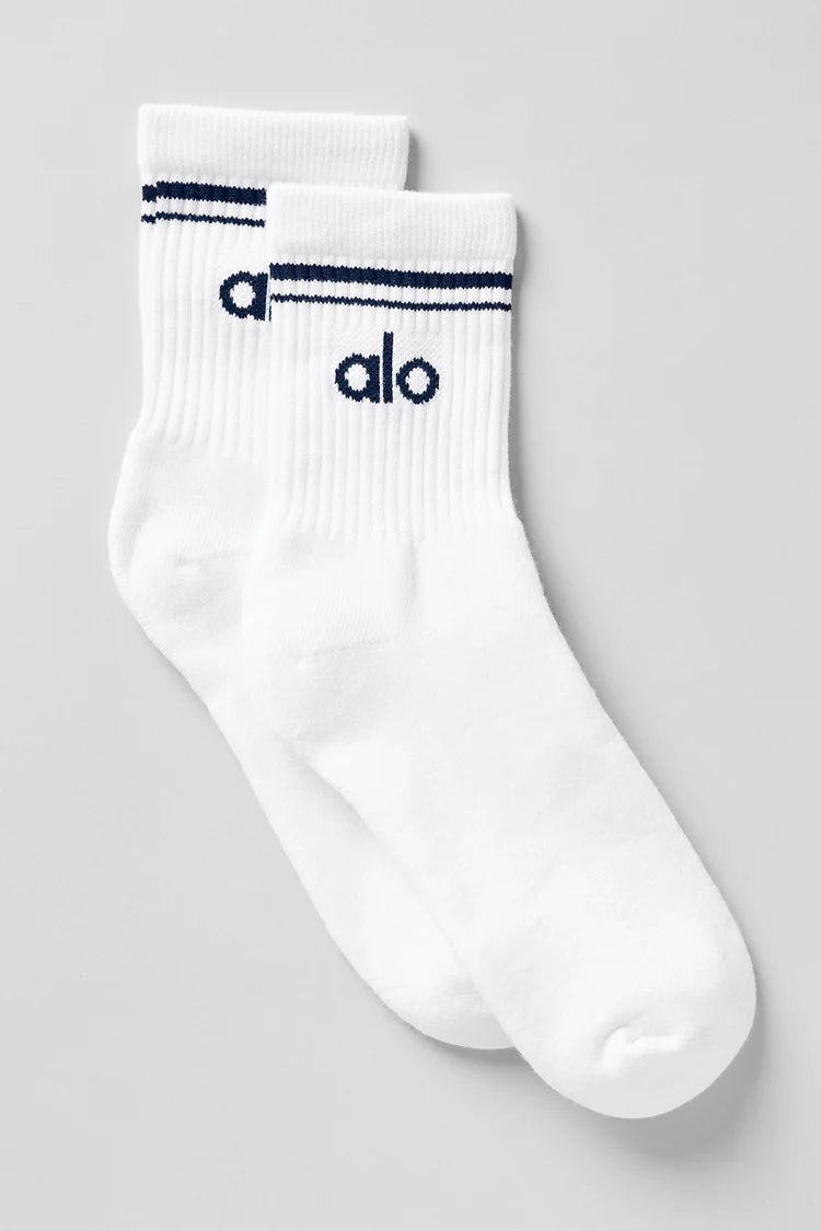 Alo Yoga Unisex Half-Crew Throwback Sock  -  White/Navy
