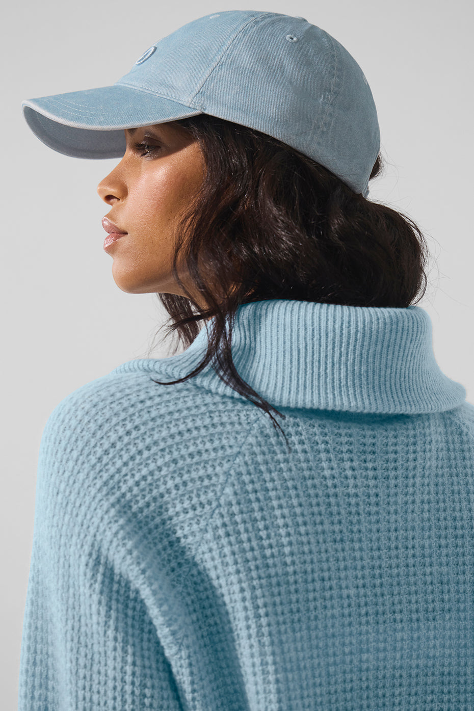 Alo Yoga Washed Off-Duty Cap - Light Denim – Kanadadan Kapına