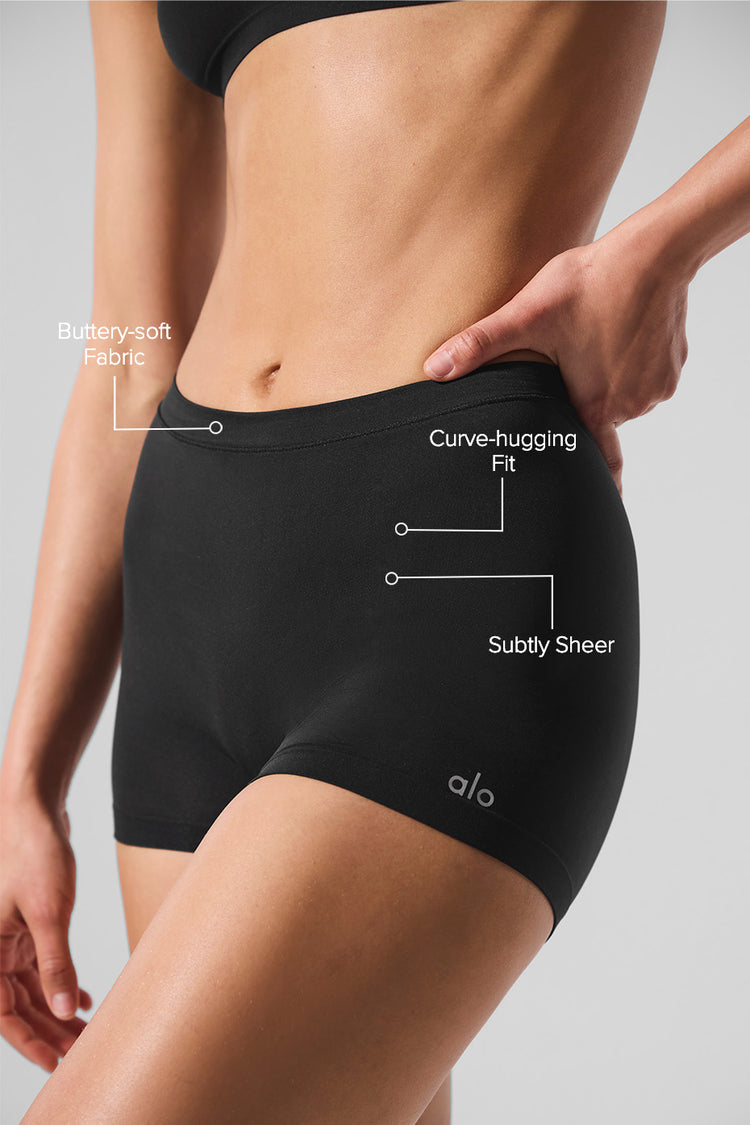 Alo Yoga Sheer Glow Boyshort-Black