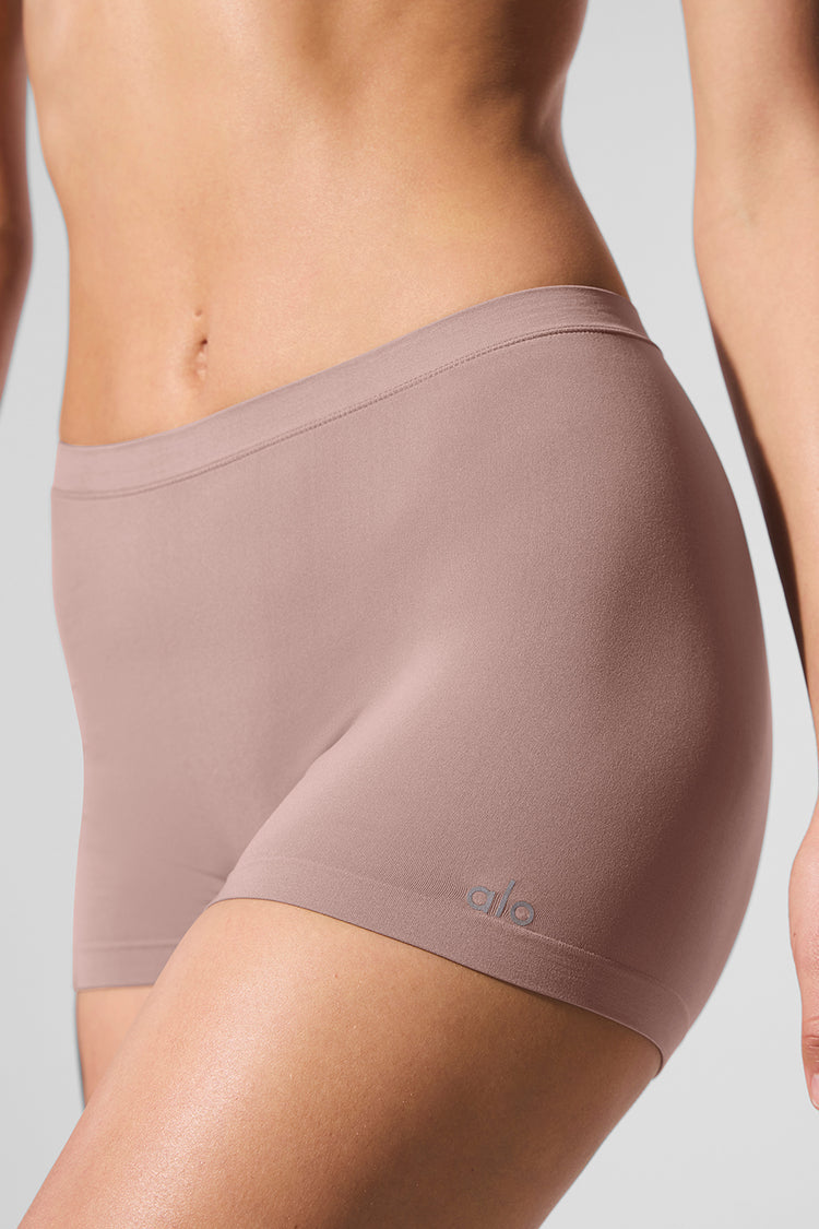 Alo Yoga Sheer Glow Boyshort-Taupe