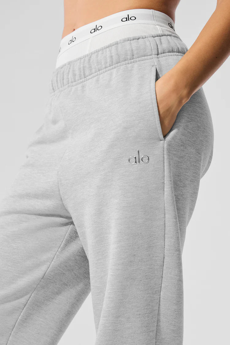 Alo Yoga Accolade Sweatpant - Athletic Heather Grey – Kanadadan Kapına