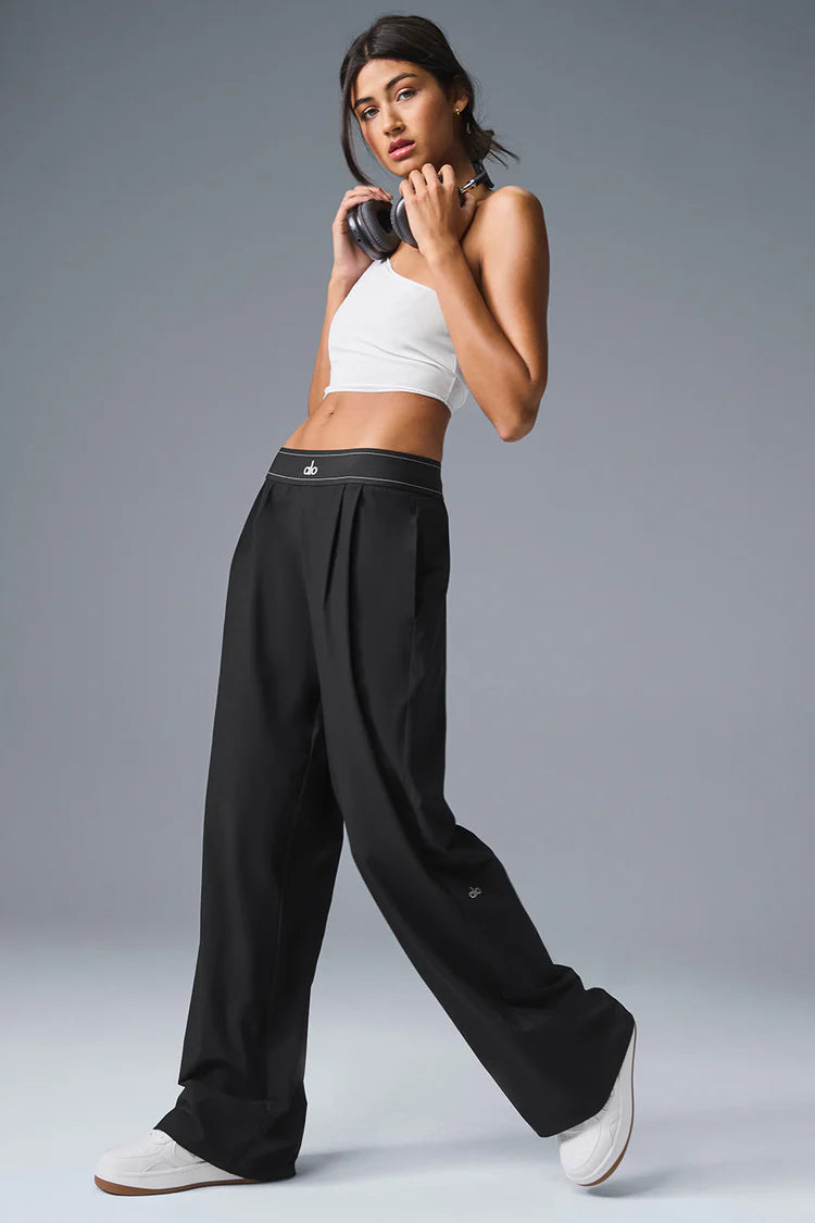 Alo Yoga Suit Up Trouser (Regular) - Black – Kanadadan Kapına Alo Yoga Suit Up Trouser (Regular) - Black – Kanadadan Kapına