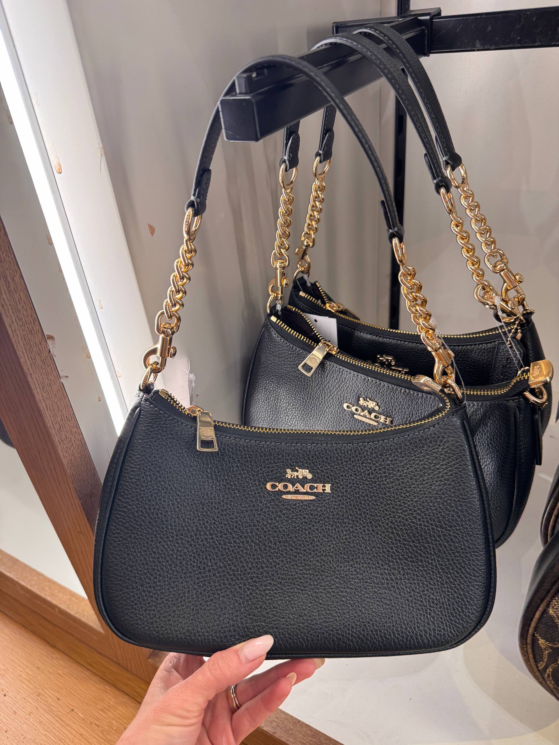 Coach Teri Shoulder Bag - Gold/Black