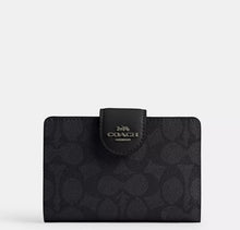 Coach Medium Corner Zip Wallet In Signature - Gunmetal/Charcoal/Black