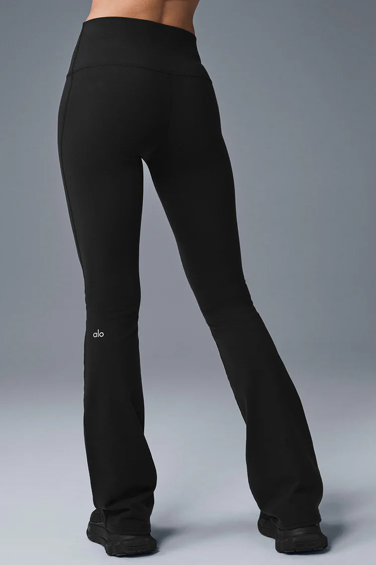 Alo Yoga Airbrush High-Waist 7/8 Bootcut Legging - Black Alo Yoga Airbrush High-Waist 7/8 Bootcut Legging - Black
