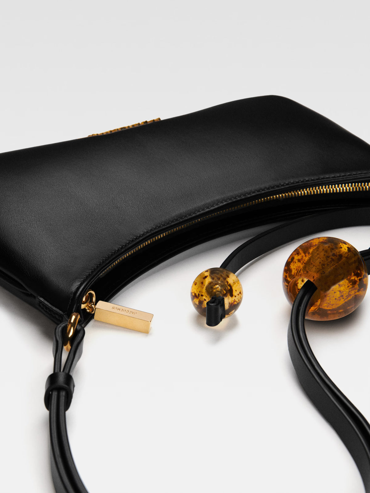 Jacquemus The Bisou Perle - Black
