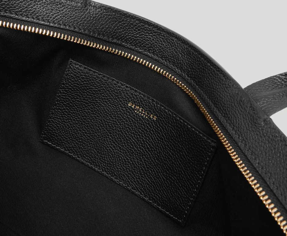 DeMellier The New York Shoulder-Black Small Grain
