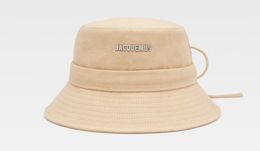 JACQUEMUS Unisex The Gadjo Bucket Hat- Beige