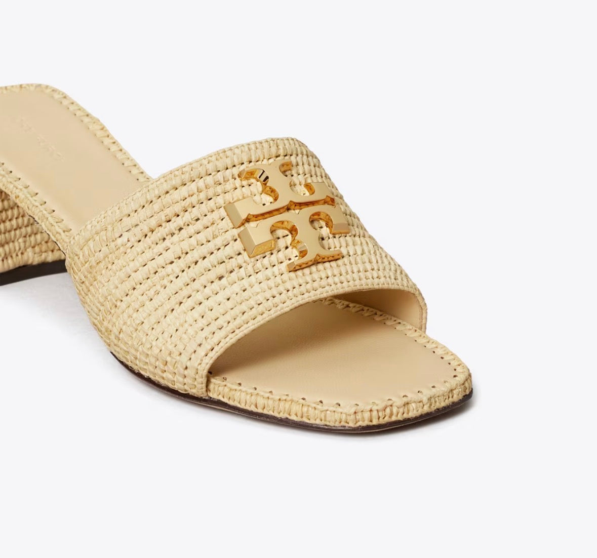 TORY BURCH ELEANOR RAFFIA HEELED SANDAL  -  natural / gold