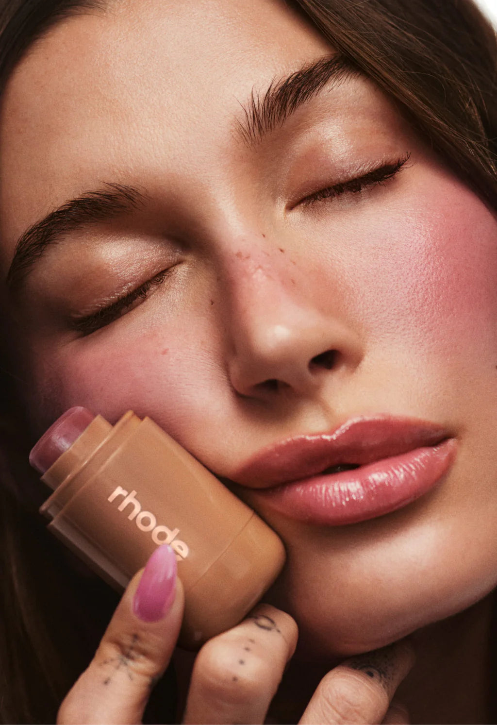 Rhode Pocket Blush  -  sleepy girl -  soft mauve