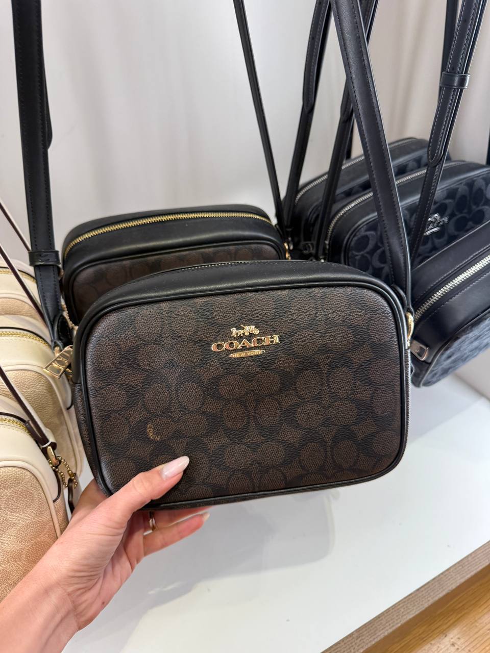 Coach Jamie Camera Bag In Signature  -  Gold/Walnut/Black - Hemen Teslimde