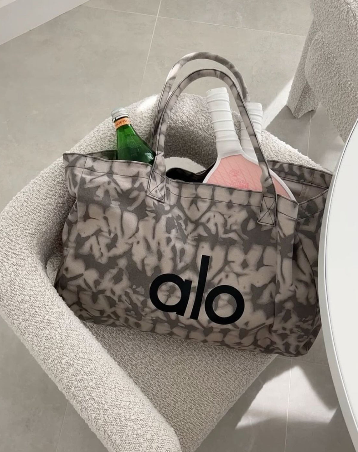 Alo Yoga Iconic Shopper Tote - Hemen Teslim