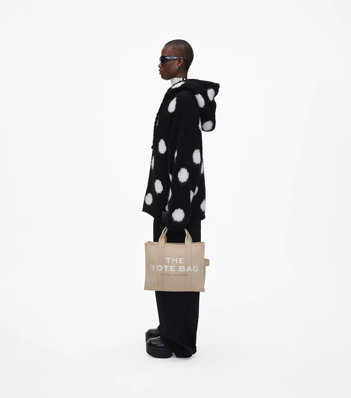 Marc Jacobs The Medium Canvas Tote Beige Bag - HEMEN TESLİMDE