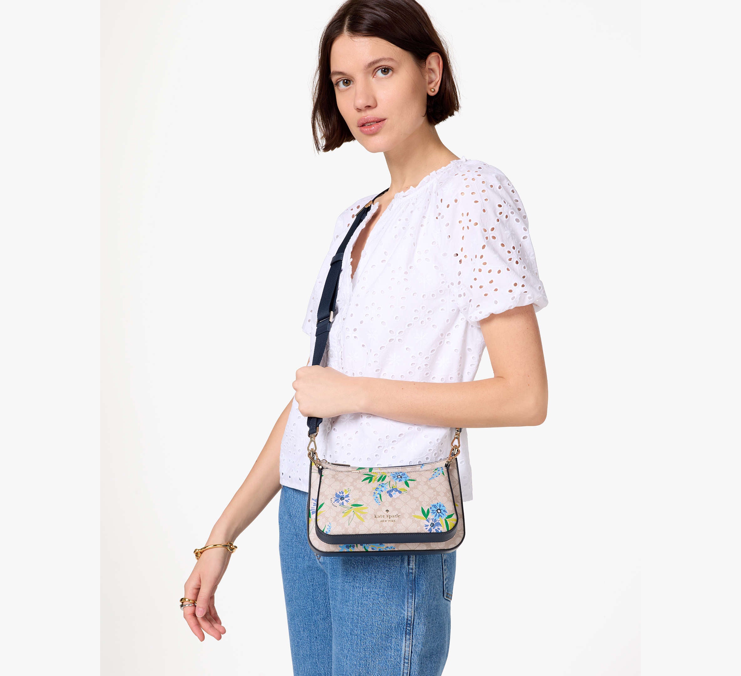 さわやかな風　kate spade & DlESEL charlidamelio making the sun her spotlight with the Kayla Woven