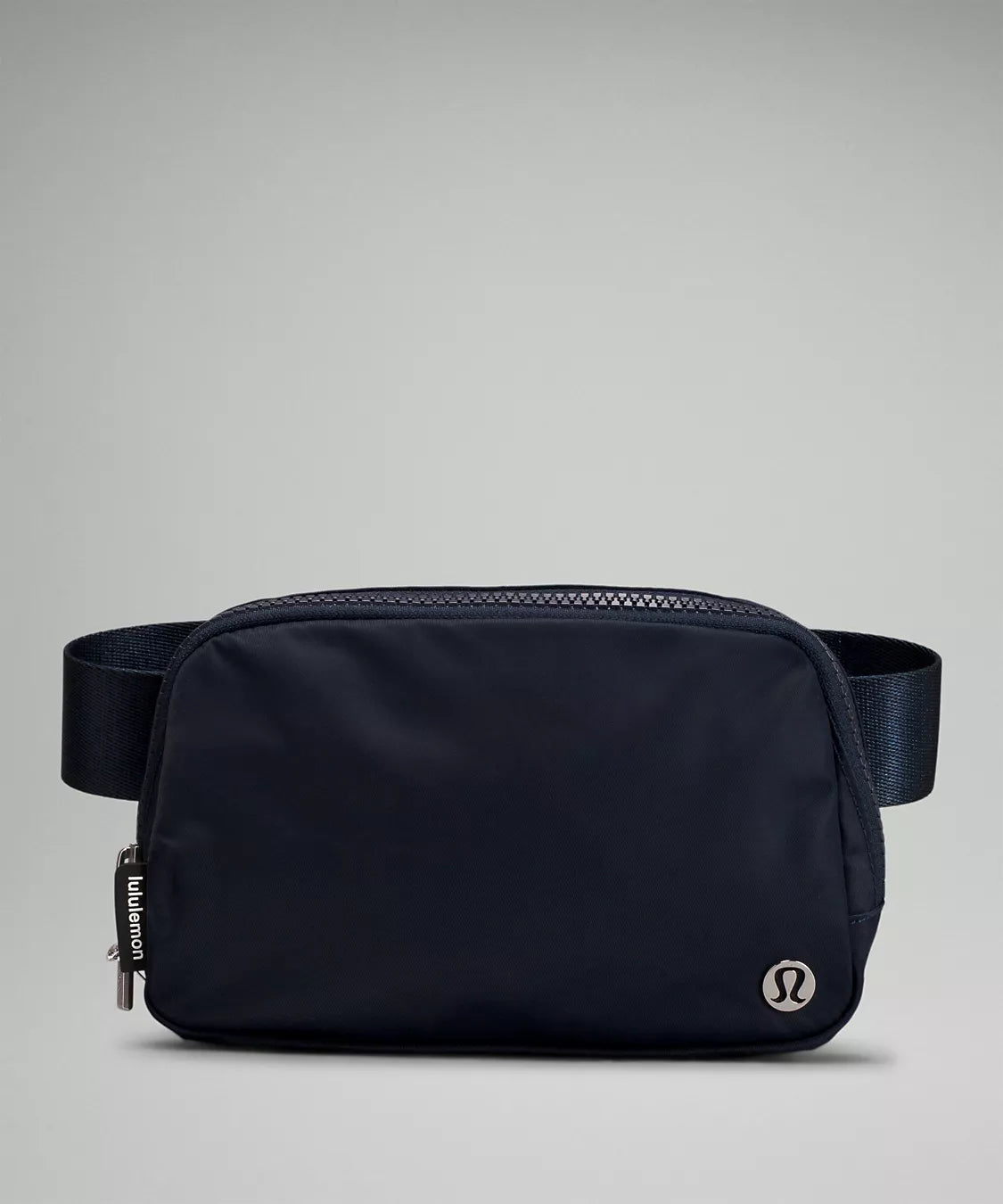Lululemon Everywhere Belt Bag 1L   -  True Navy