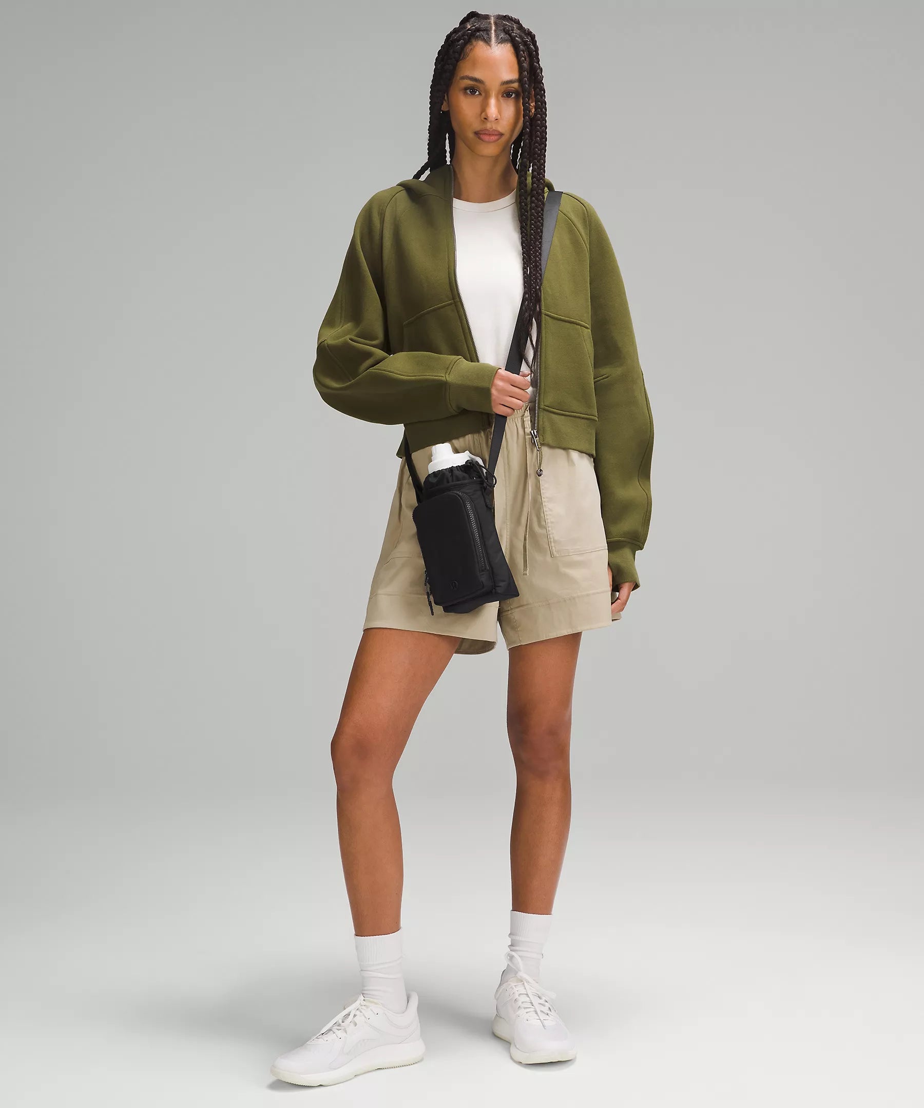 Lululemon Water Bottle Crossbody with Front Pocket 2L Black