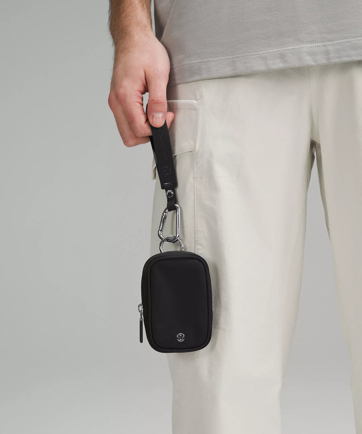 Lululemon Clippable Nano Pouch Black