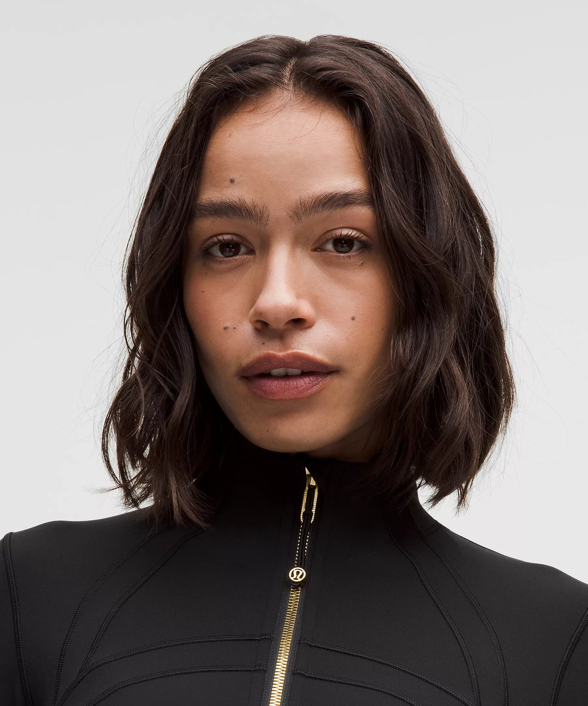 Lululemon Define Cropped Jacket Nulu  -  Black/Gold/Gold